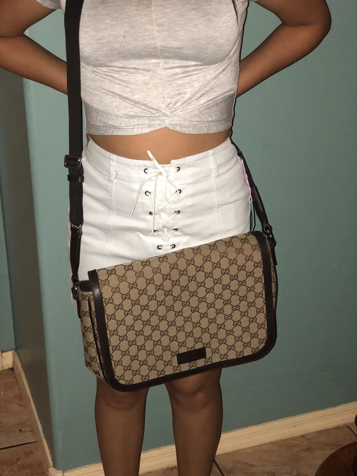 Authentic Gucci crossbody bag NO TRADES