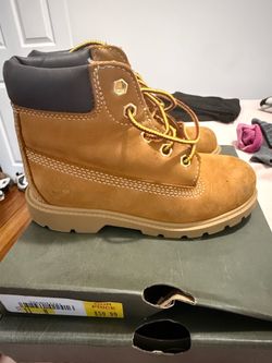 Timberland boys boots size 11