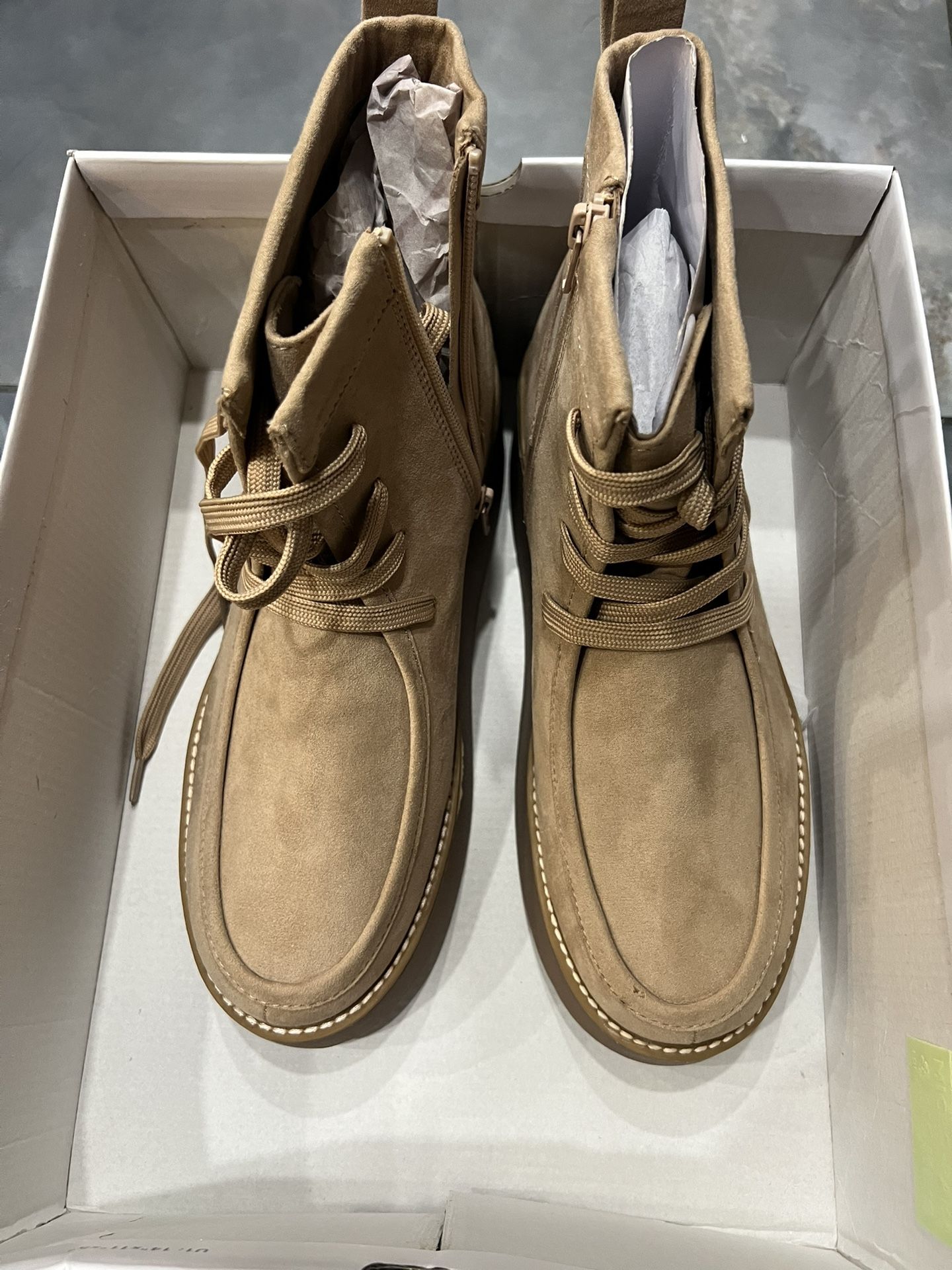 Women's Sonoma Goods For Life Enigma Ankle Boots Lace Up Tan Brown Size 9.5