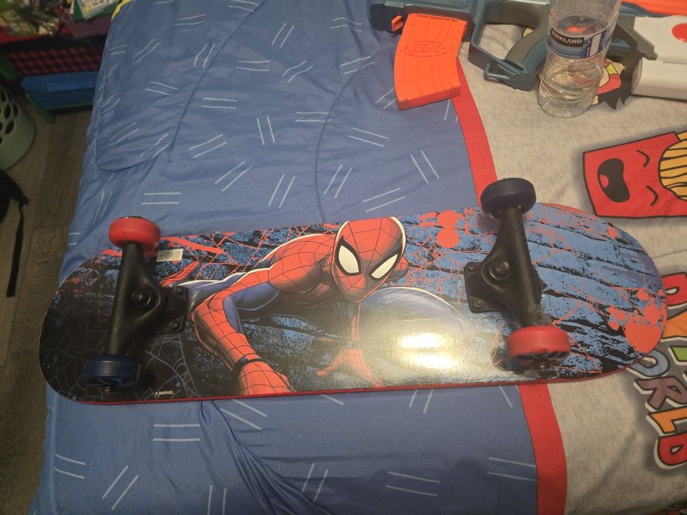 Spiderman Skateboard
