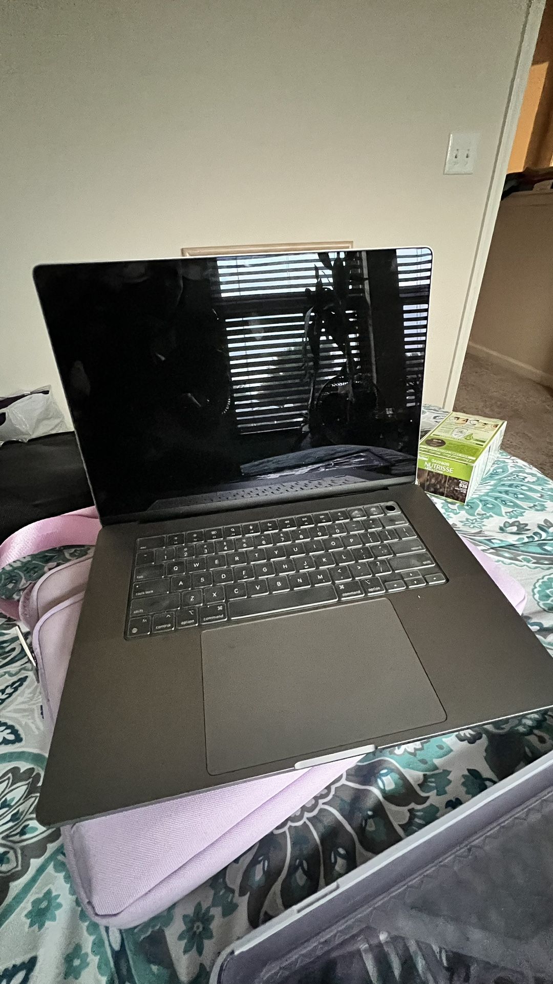 Macbook Pro 16"