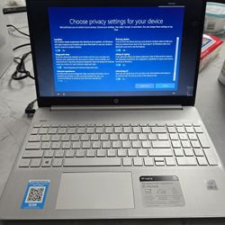 HP Notebook Laptop (TESTED WORKING AND RESET)