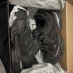 Balenciagas (read description)