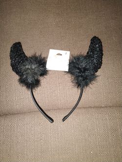 Helloween costume black horns