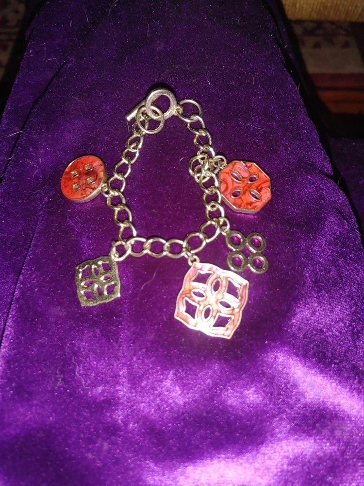 Goldtone, Fushia Charm bracelet