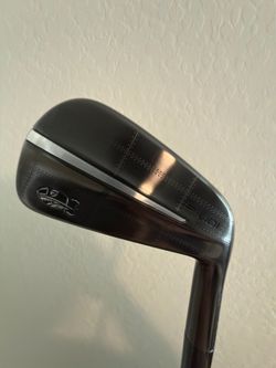Taylormade 2026 Bomber 1 iron NEW*