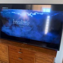 50” TV with Mount