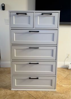 White 6-Drawer Dresser