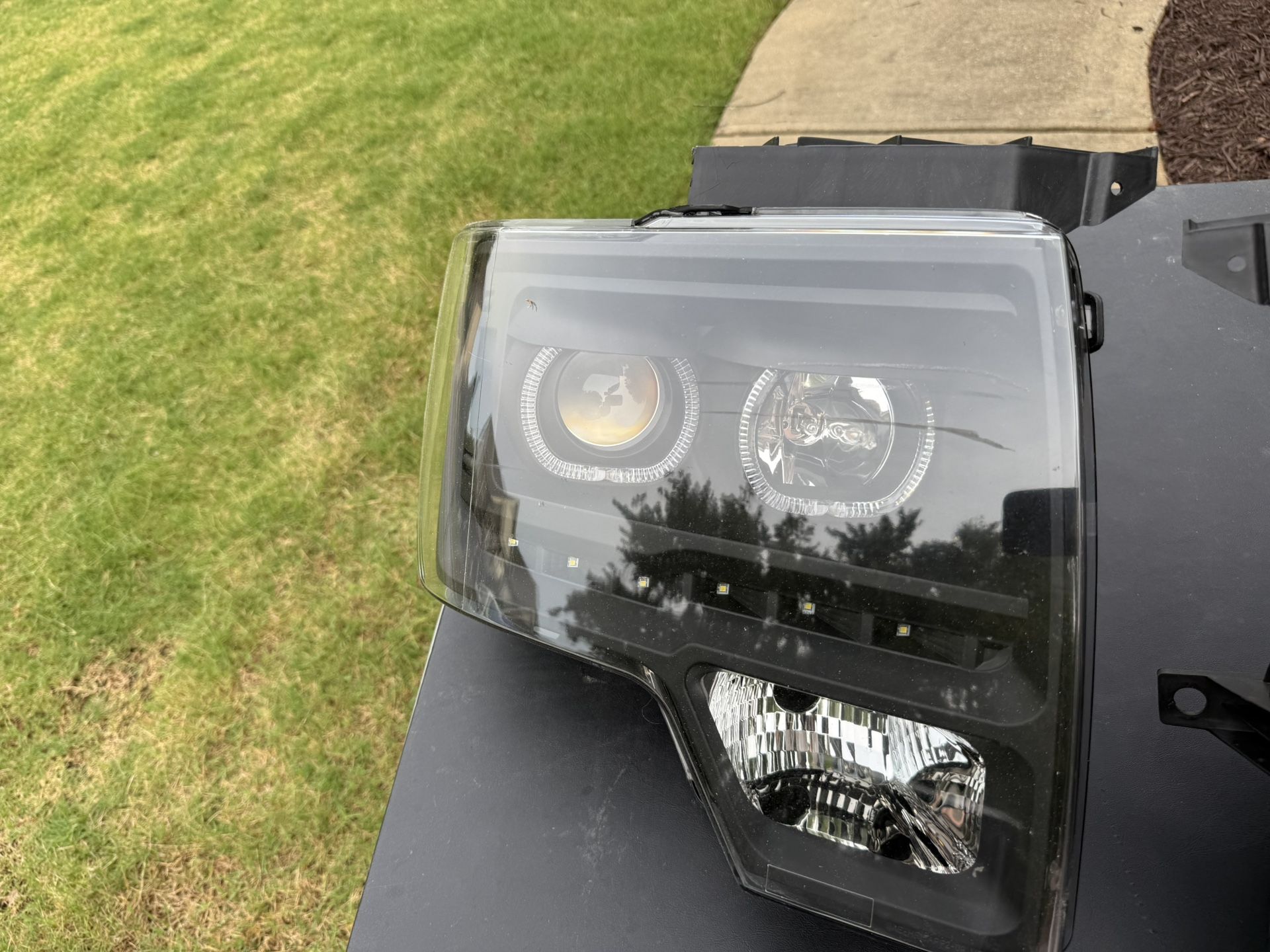 2009-2014 Ford F150 After Market Head Lights