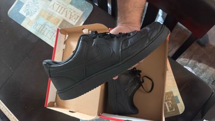 Nike court vision