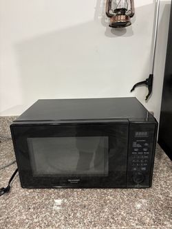 Sharp Carousel Black Countertop Microwave