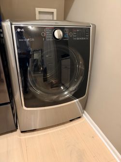 LG 9.0 cu Electric Steam Dryer