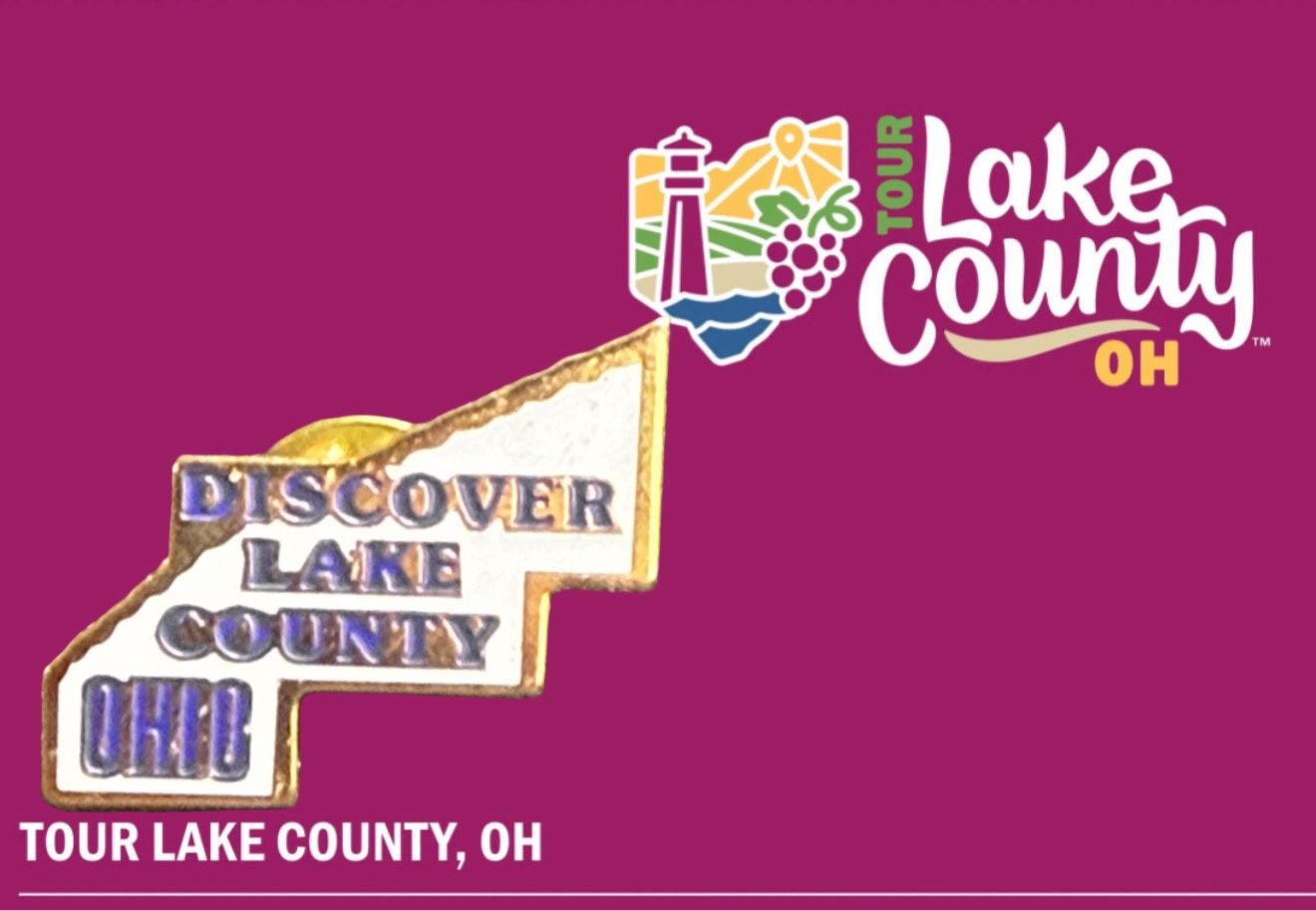 Vintage 1990s Discover Lake County Ohio Souvenir Lapel Pin, 1x0.75”