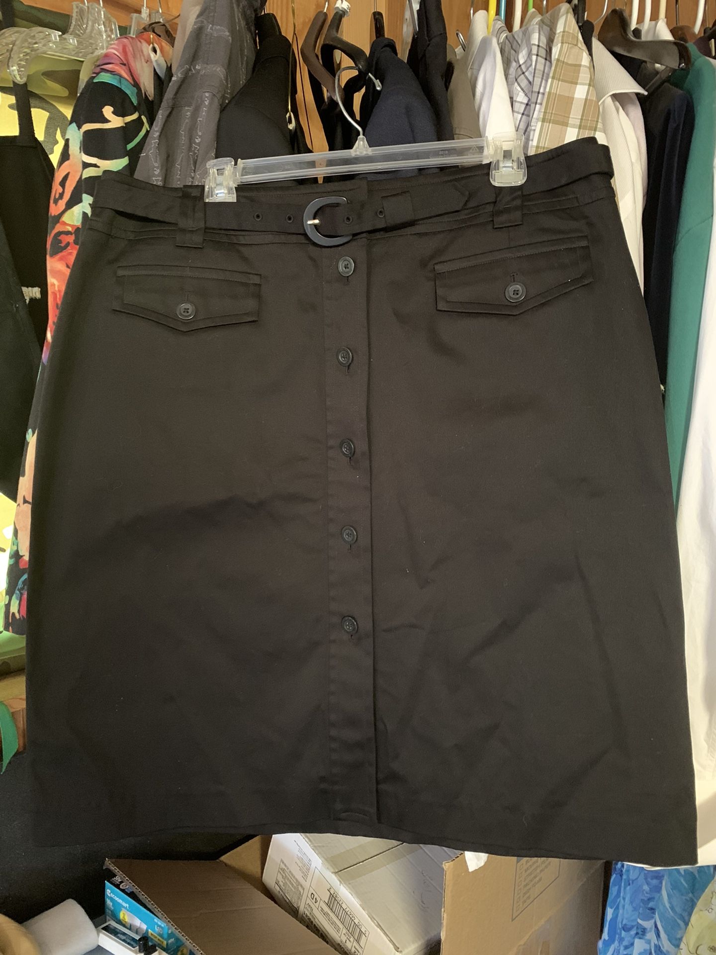 Black Stretch Skirt / Woman / Size 14 W