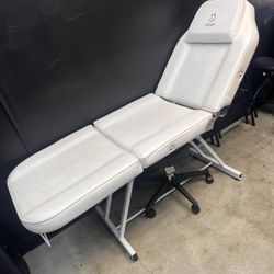 Massage Bed