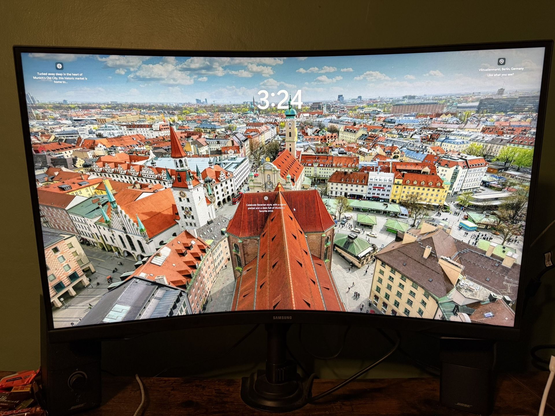Samsung S32AG550EN 32" Odyssey G5 Monitor 1ms, 165Hz, Curved With VESA Mount