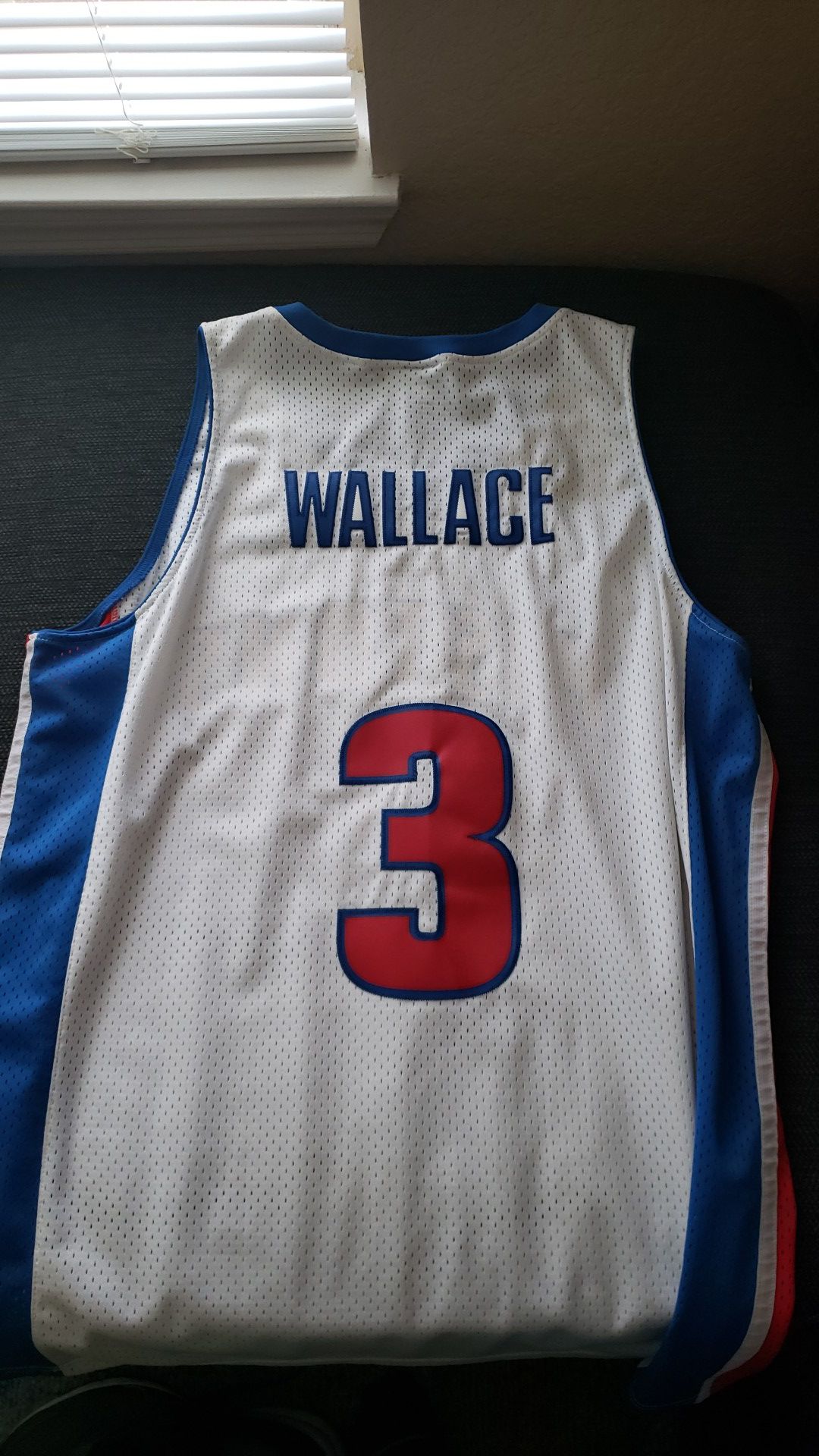 Ben Wallace Jersey for Sale in Pico Rivera, CA - OfferUp