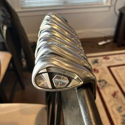 Callaway Rogue X irons