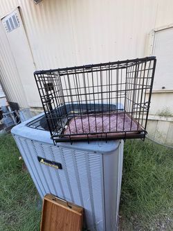 Sm Dog crate
