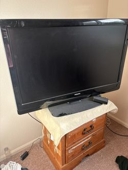 Philips 42.02 inch (not Smart)