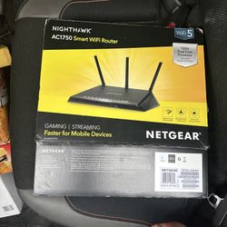 Netgear Nighthawk AC1750 Smart WiFi Router
