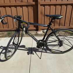 Schwinn Road Bike With Kickstand