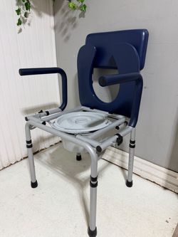 Silla para baño nueva