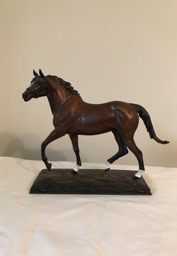 1992 Franklin Mint Collectible Bronze Statue “Poised for Glory”