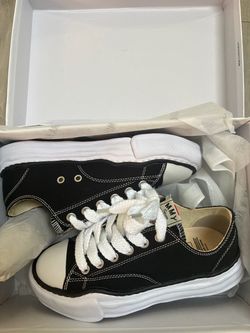 Miharas size 40/7