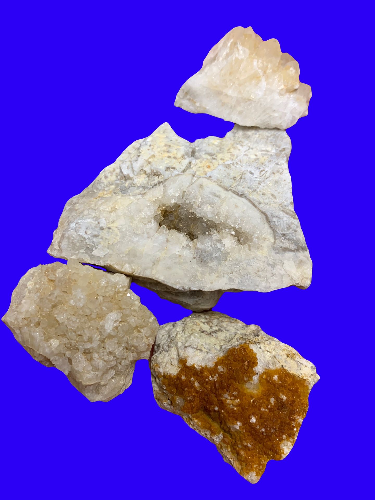 Set Of 4 Quartz Crystal Clusters. Rocks Crystals Gemstones Minerals