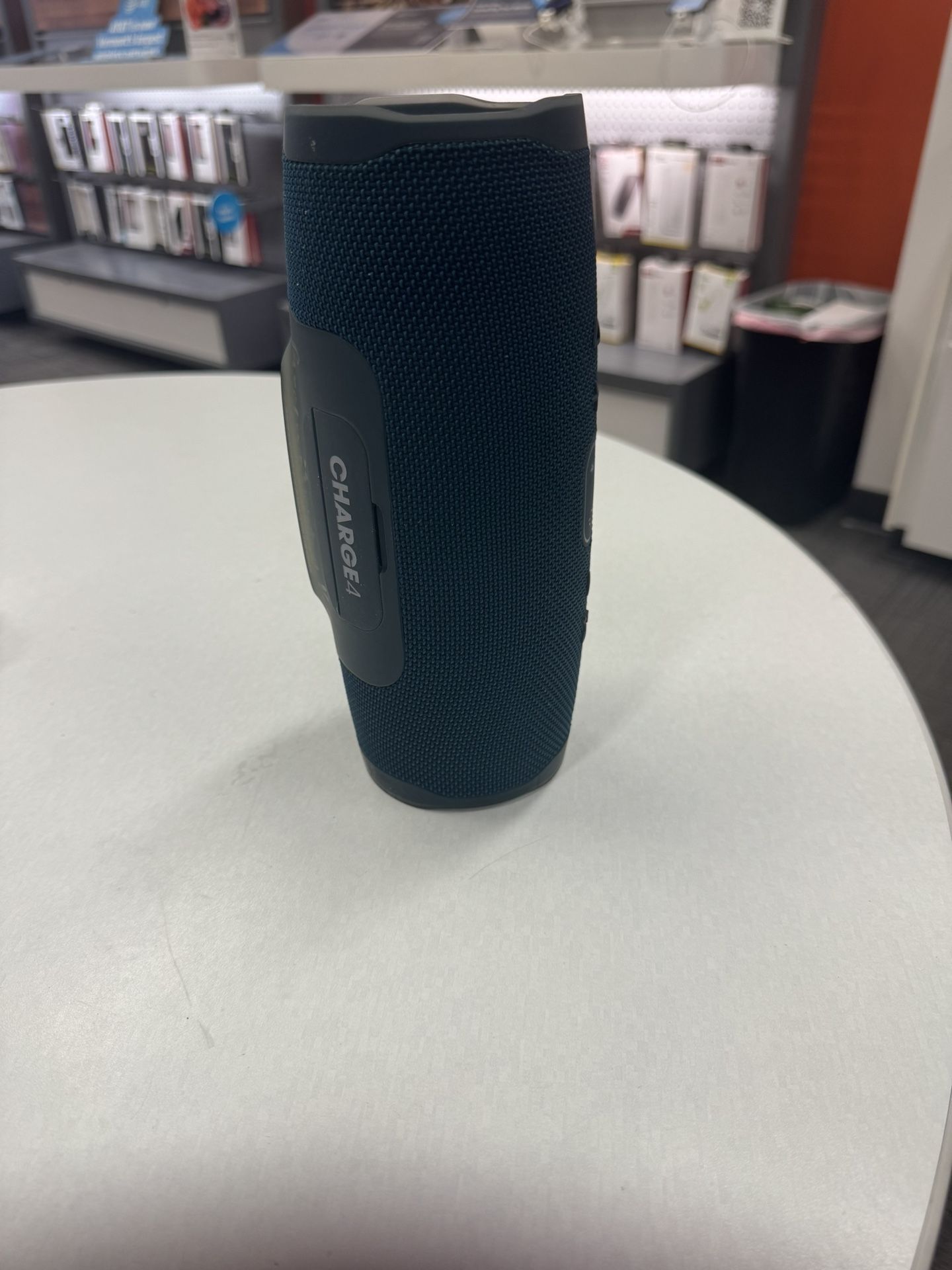 JBL Speaker-Charge 4