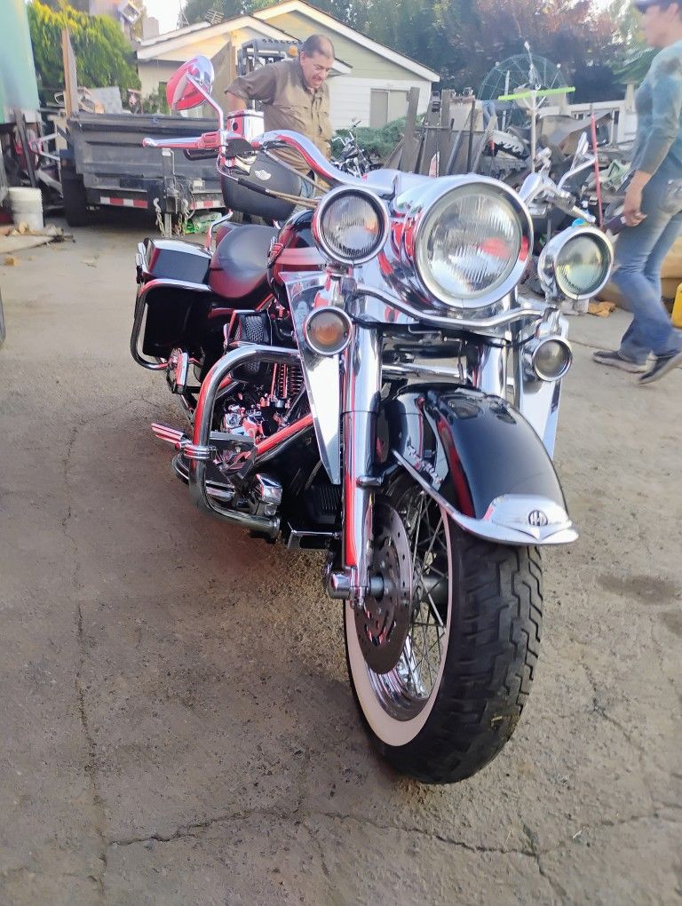 2003 Harley-Davidson Road King 100th Anniversary Edition