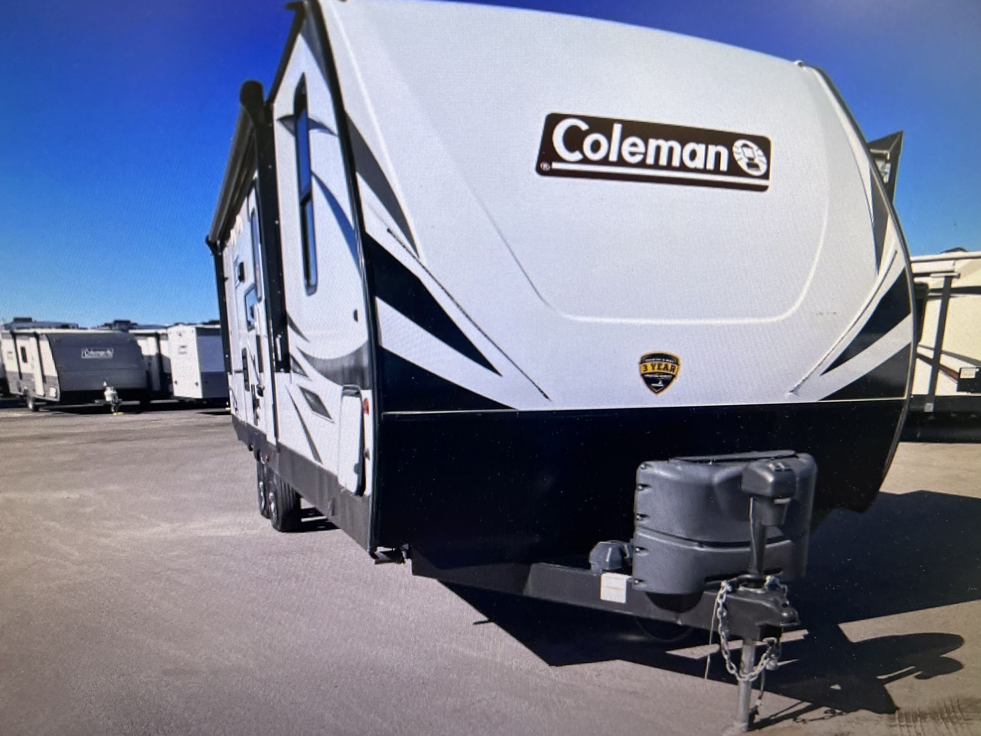 2021 COLEMAN LIGHT 3055BS