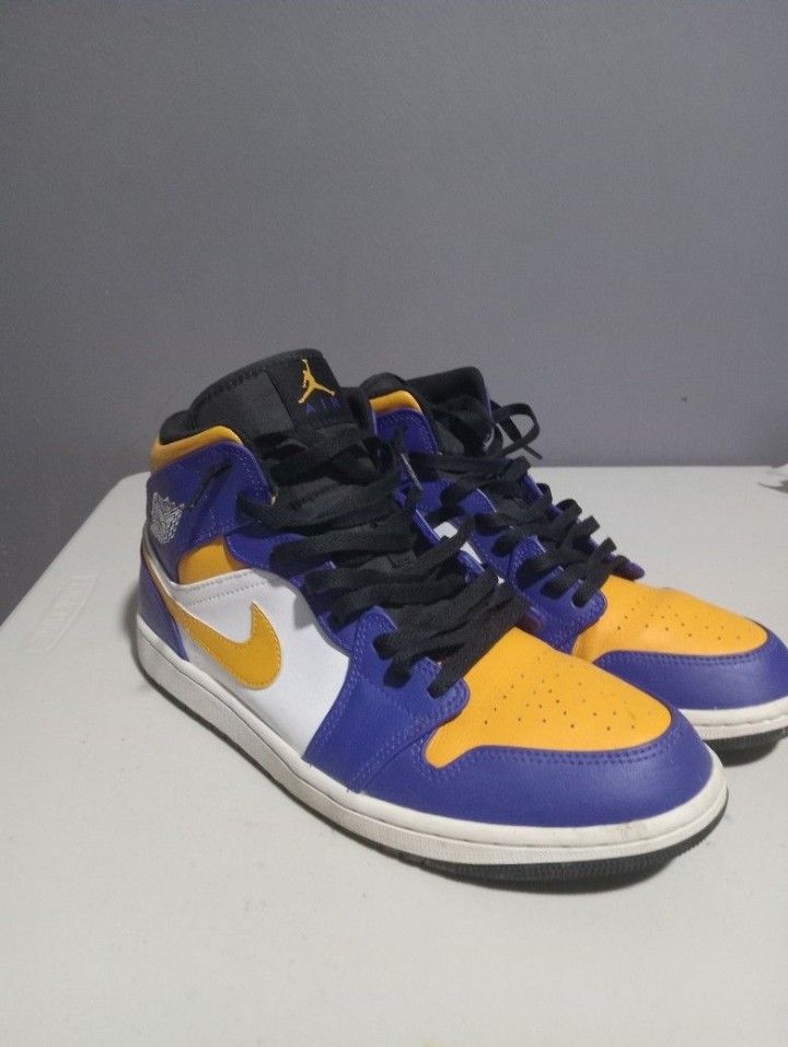 Jordan 1 Se With Box