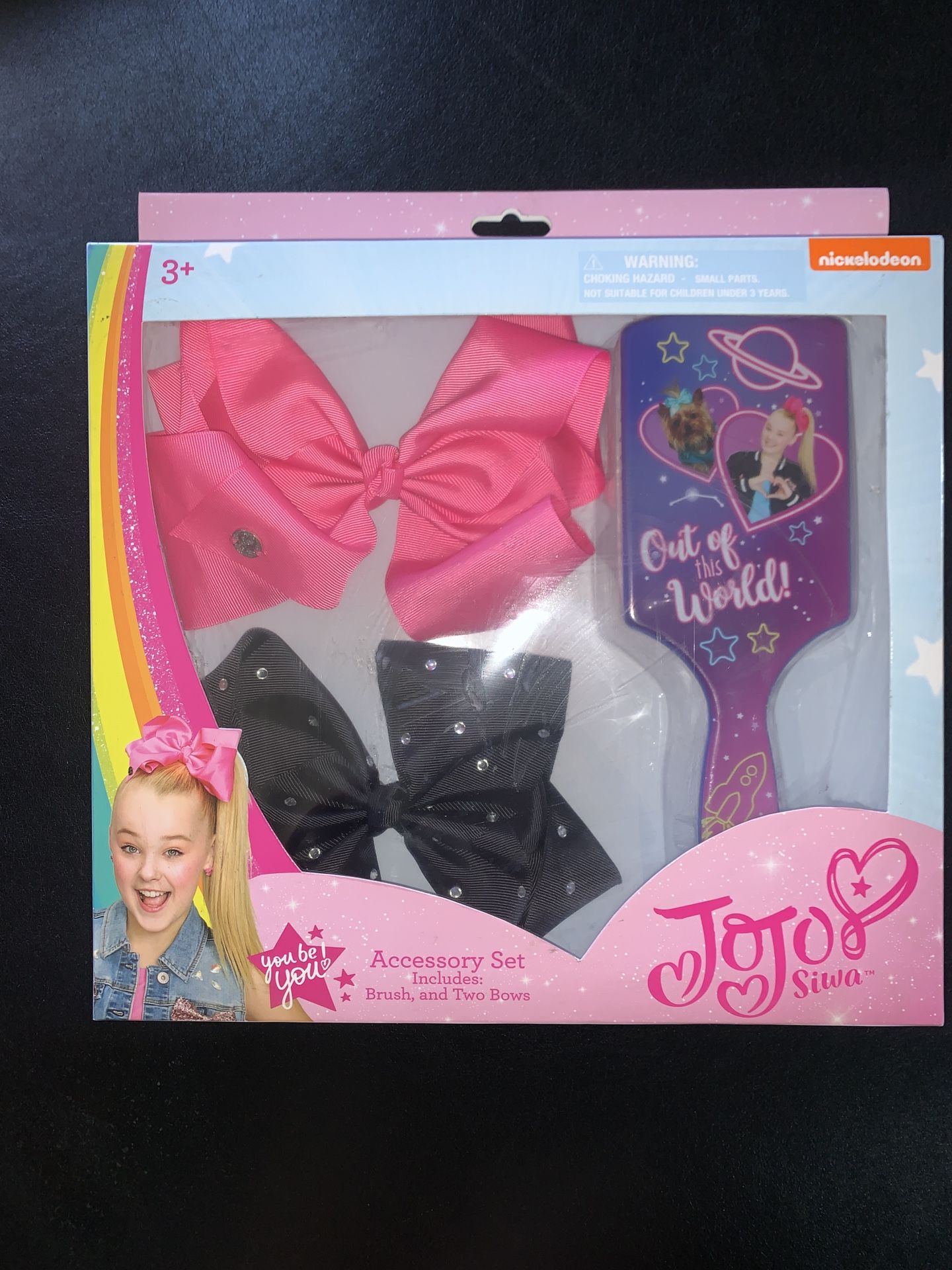 Jojo Siwa bow set New 2 bows / 1 brush New