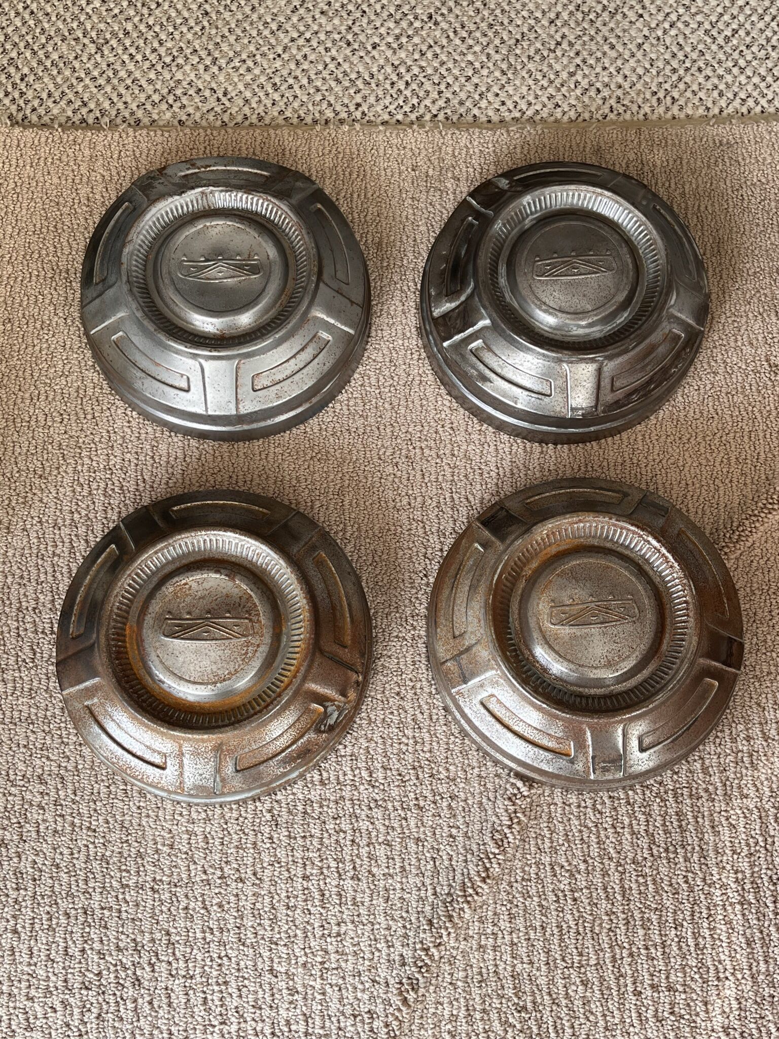 1(contact info removed) FORD TRUCK F250 3/4 TON DOG DISH HUBCAPS 12 INCH WIDE 4 CAPS