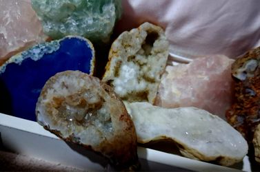 Crystals,GEODES,stones,rocks