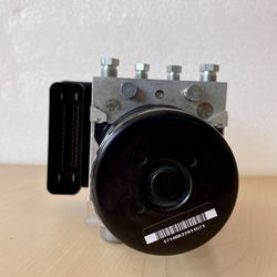 Toyota Tundra ABS Control Module