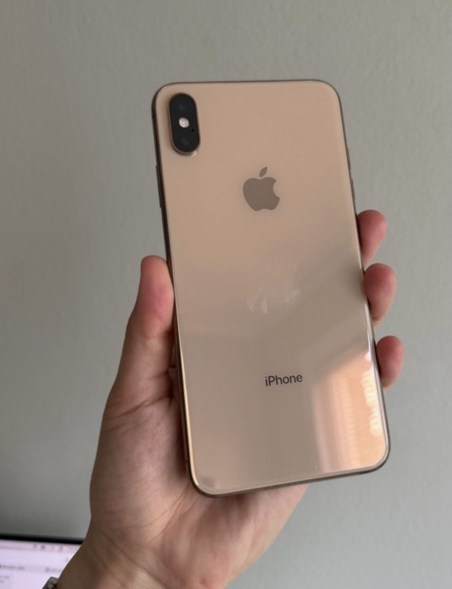 iPhone Xs Max (unlocked Perfect Condition