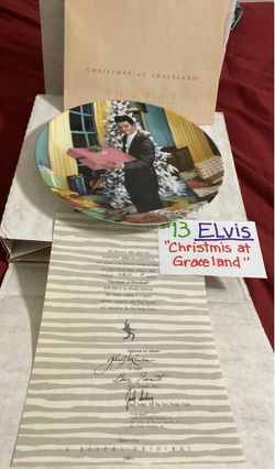 Elvis Presley collectors plates with papers