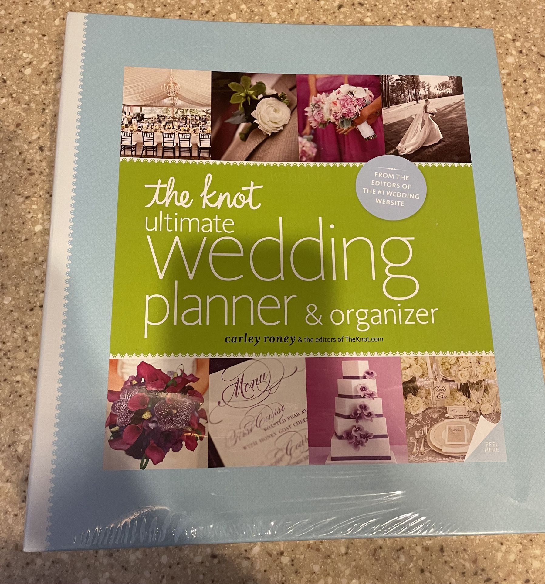 *NEW* The Knot Ultimate Wedding Planner & Organization Book