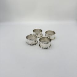 Leonardo Silver Plated Napkin Rings – Set of 4 – Polished & Ready to Use
