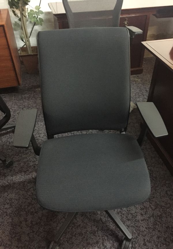 Steelcase Think Ergonomic Chairs For In Houston Tx Offerup Steelcase Think Ergonomic Chairs For