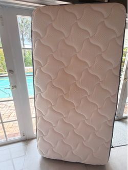 Twin mattress like new