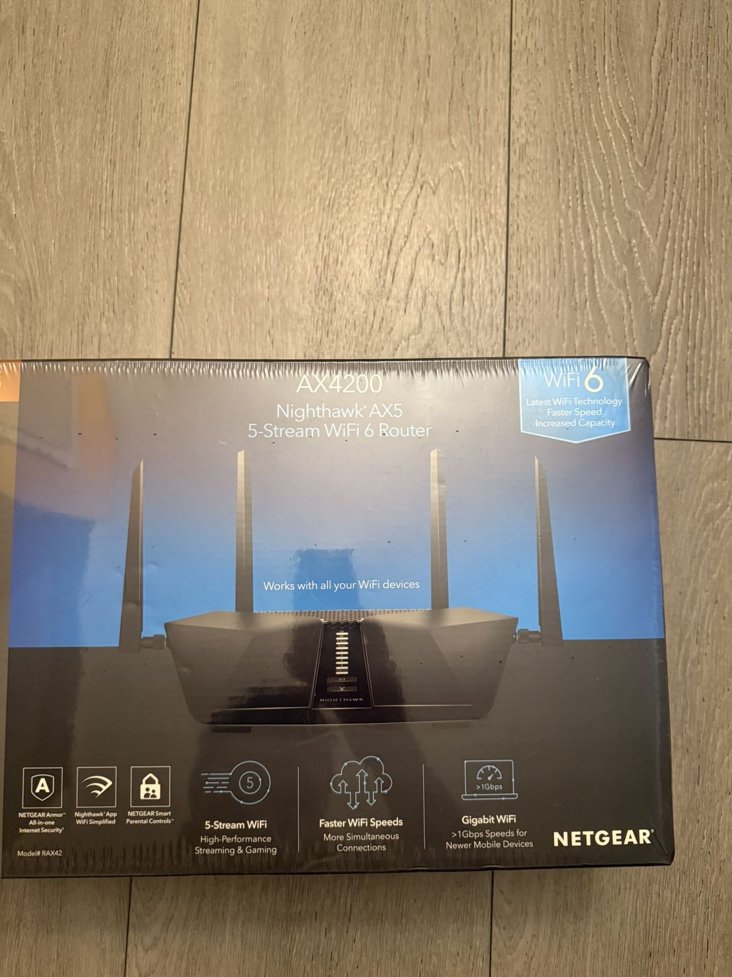 Netgear Nighthawk AX5 5-Stream AX4200 