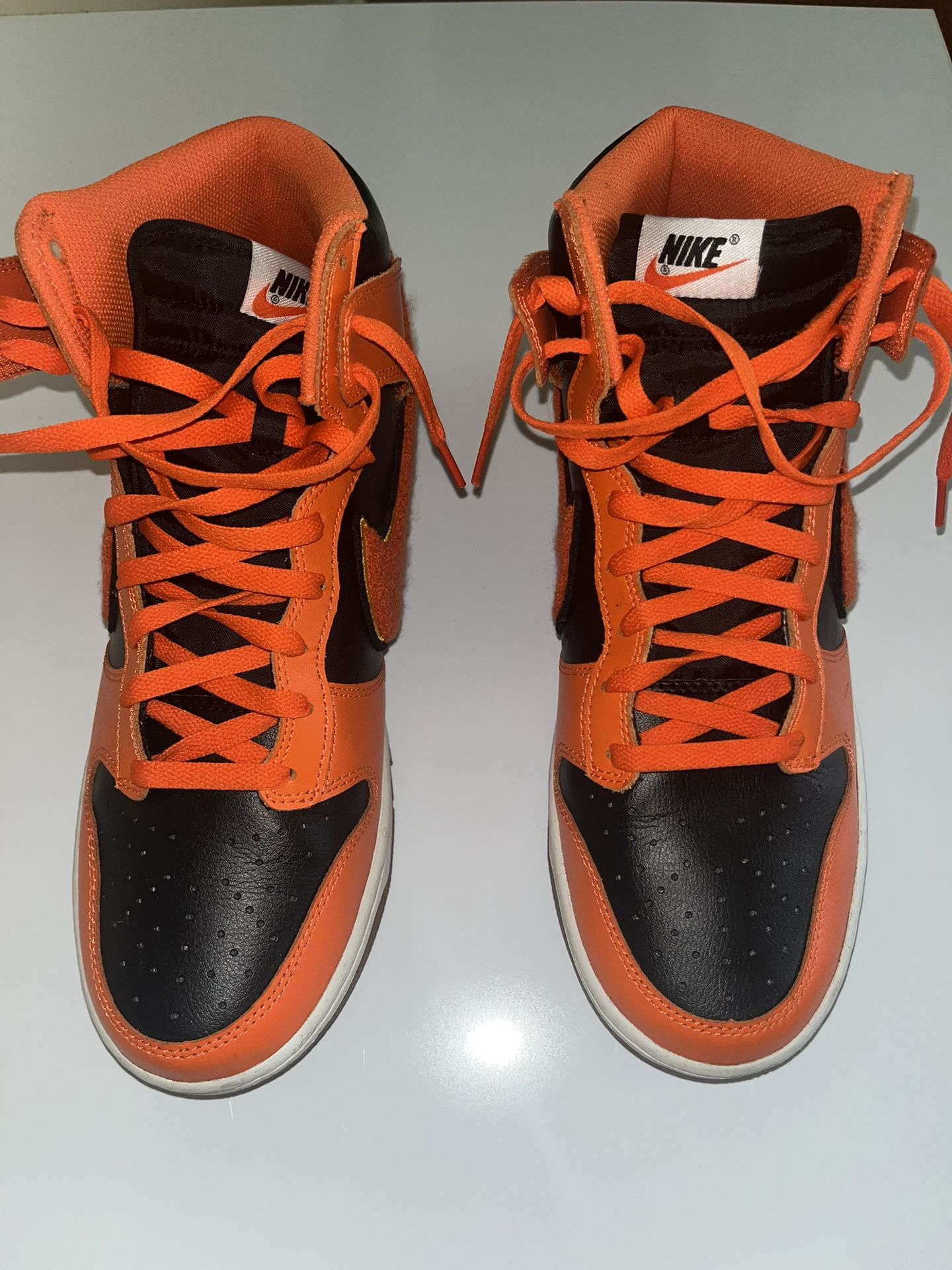 Nike Dunk High Retro Hi
