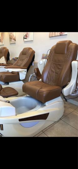 Massage and pedicure chair