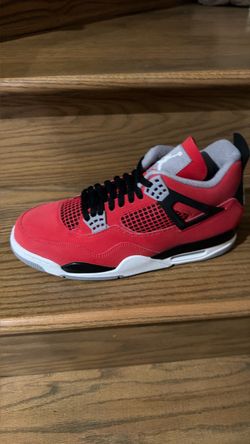 Retro Jordan 4 Toro   size 11   Brand new