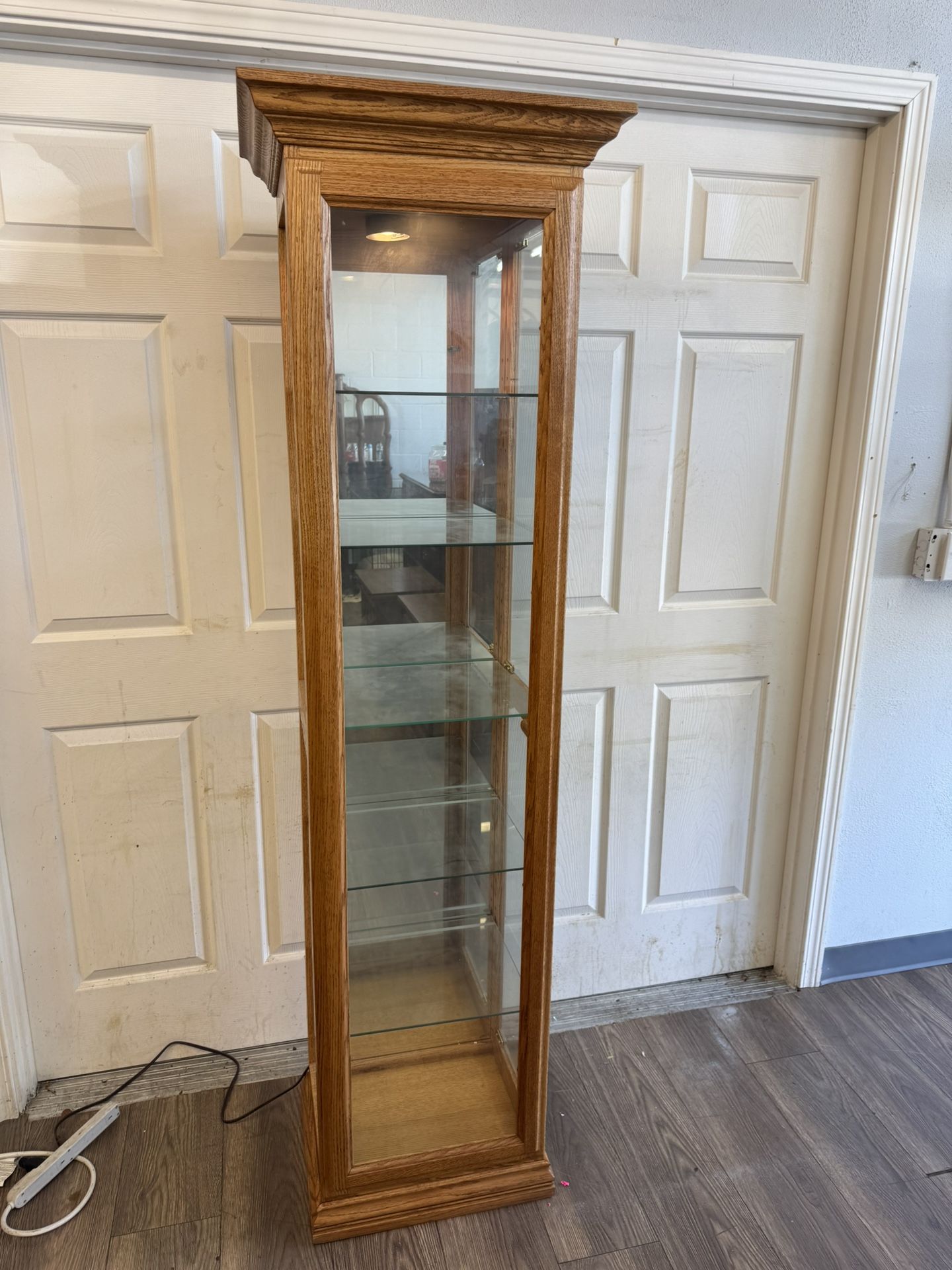Tall Lighted Curio Cabinet – Oak Finish – 2 Side Doors – Glass Shelves
