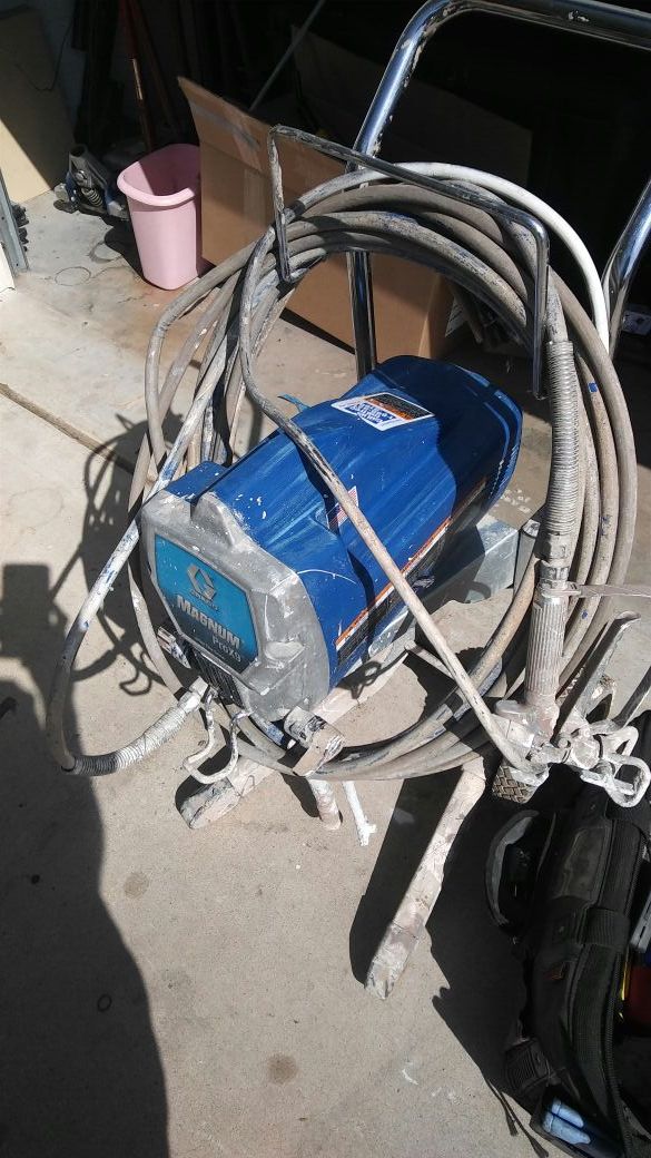Graco Magnum Pro X9 airless paint sprayer for Sale in Phoenix AZ